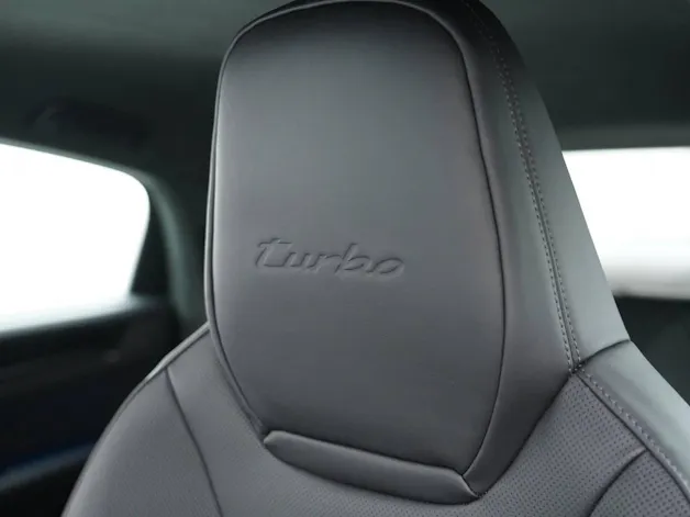 Porsche Cayenne Turbo E-Hybrid Coupé mit GT-Paket