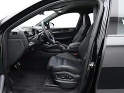 Porsche Cayenne Turbo E-Hybrid Coupé mit GT-Paket