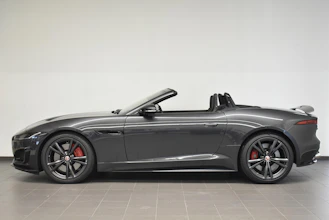 https://vehicle.imgix.net/4384884/573f2d3b-3a2b-4d6f-baf9-851668ddb4ac.JPG