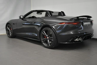 https://vehicle.imgix.net/4384884/ea6b7aa3-9476-4687-af00-b1ea70f54361.JPG