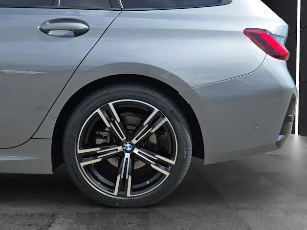 BMW 320d xDrive Touring M Sport