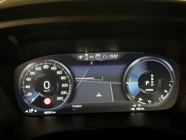 VOLVO XC40 1.5 T4 PiH R-Design