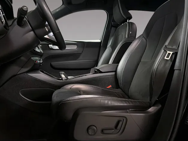 VOLVO XC40 1.5 T4 PiH R-Design