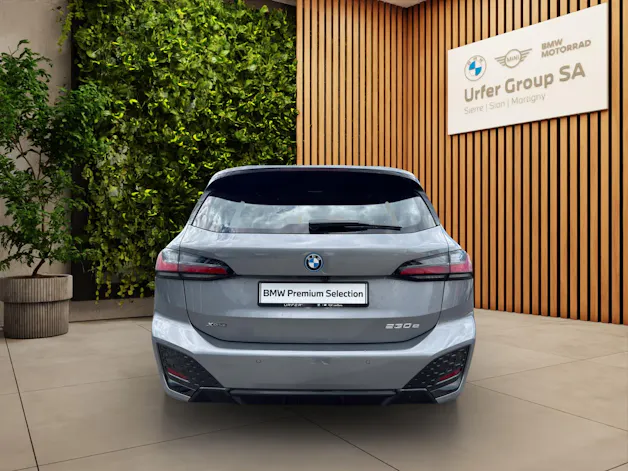 BMW 🆕 230e xDrive Active Tourer M Sport (CH) ⛽ + 🔌