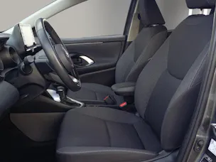 Toyota Yaris 1.5 VVT-i HSD Trend