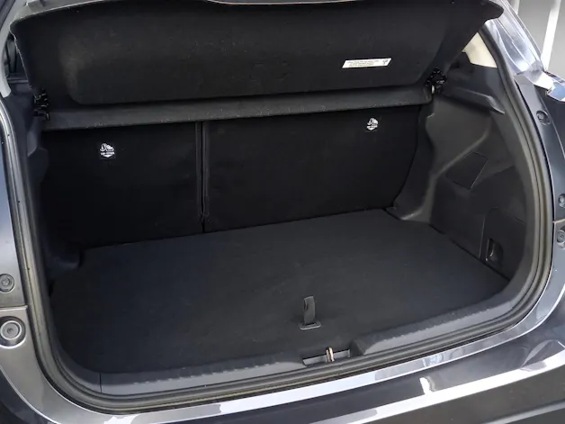 Toyota Yaris 1.5 VVT-i HSD Trend