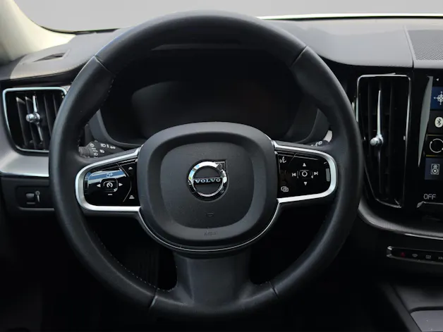 VOLVO XC60 2.0 B5 MH Inscription AWD