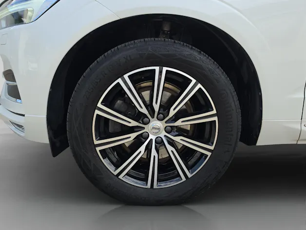 VOLVO XC60 2.0 B5 MH Inscription AWD