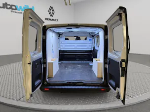 Renault Trafic 2.0 Blue dCi 130 Advance L1H1