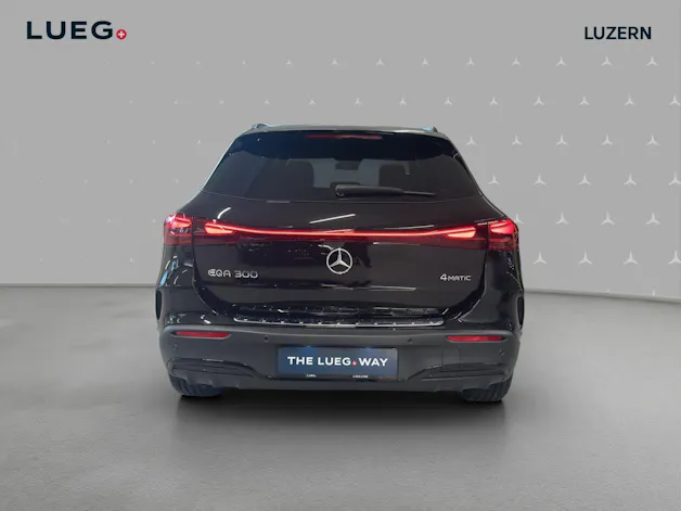 Mercedes-Benz EQA 300 66,5kWh 4Matic Swiss Star