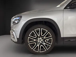 Mercedes-Benz GLB 220 4Matic 8G-Tronic