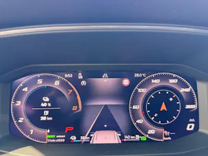 Cupra Formentor 1.5 TSI e-Hybrid 204 PS *** TOPAUSSTATTUNG MIT NUR 1'500 KM ***