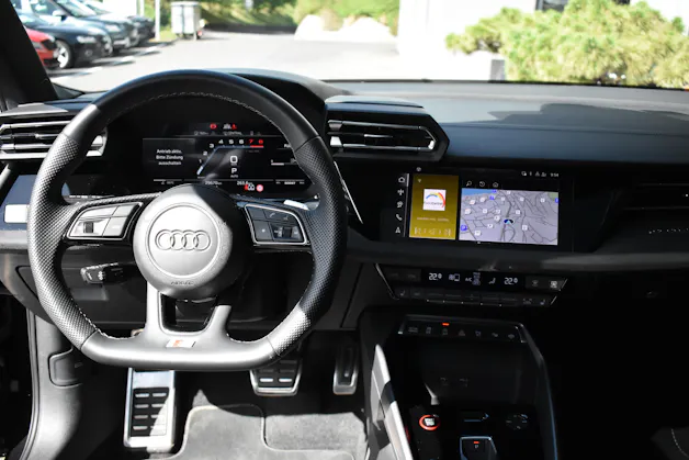 Audi S3 Sportback TFSI quattro S-tronic