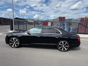 Bentley Flying Spur 6.0