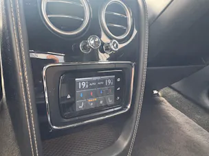 Bentley Flying Spur 6.0