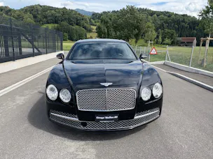 Bentley Flying Spur 6.0