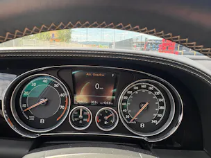 Bentley Flying Spur 6.0