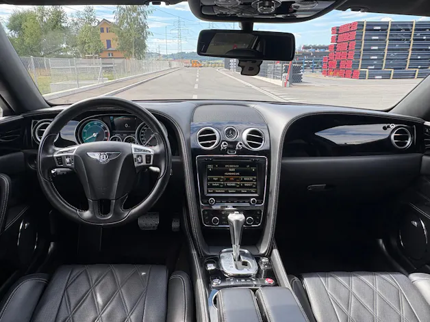 Bentley Flying Spur 6.0