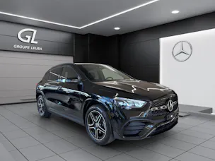 Mercedes-Benz GLA 220 4Matic 8G-DCT