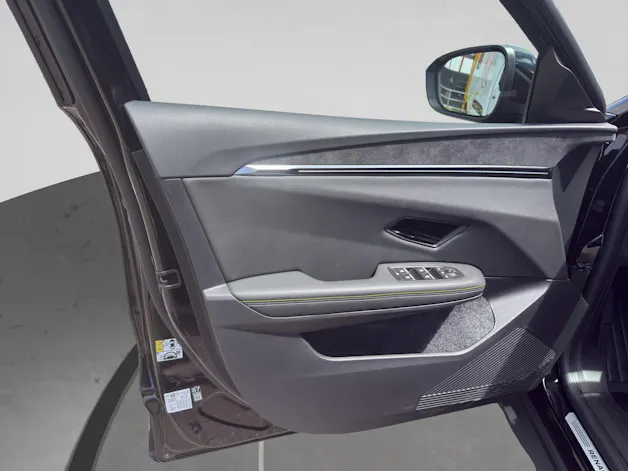 Renault Scénic E-Tech Long Range Iconic