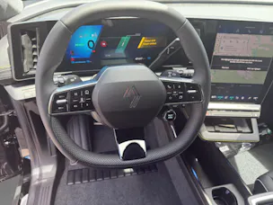 Renault Scénic E-Tech Long Range Iconic