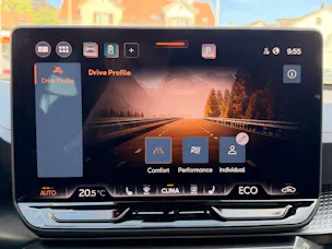 Cupra Formentor 1.5 TSI e-Hybrid 204 PS *** ANHÄNGERKUPPLUNG ***