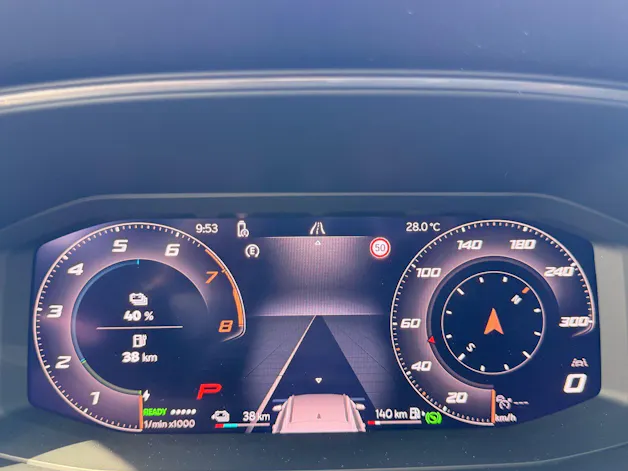 Cupra Formentor 1.5 TSI e-Hybrid 204 PS *** ANHÄNGERKUPPLUNG ***