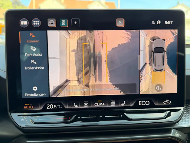 Cupra Formentor 1.5 TSI e-Hybrid 204 PS *** ANHÄNGERKUPPLUNG ***
