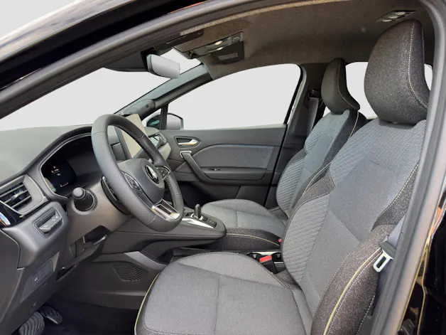 Mitsubishi Grandis 1.3 MHEV Intense A