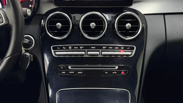 Mercedes-Benz C 180 Avantgarde 7G-Tronic