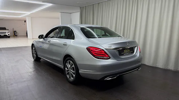 Mercedes-Benz C 180 Avantgarde 7G-Tronic