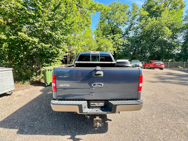 Ford F-150 Lariat 5.4 V8 ✅