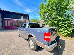 Ford F-150 Lariat 5.4 V8 ✅