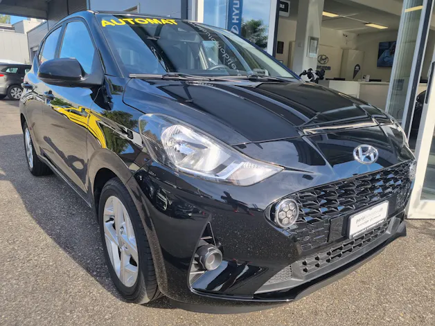 Hyundai i10 1.2 Launch Automat