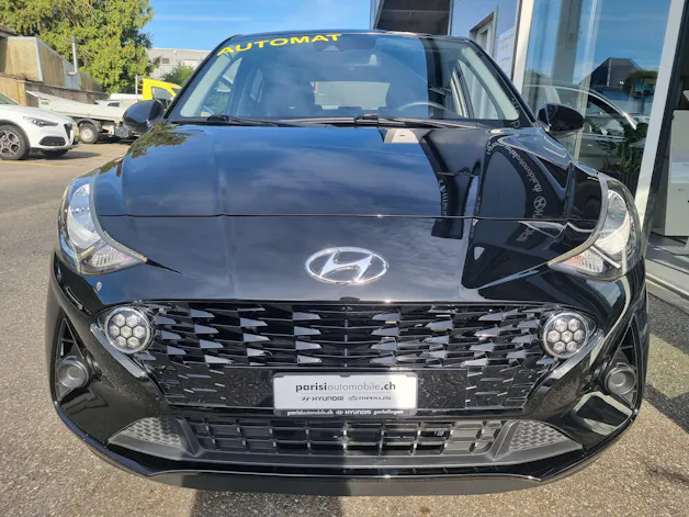 Hyundai i10 1.2 Launch Automat