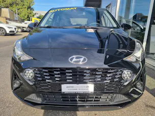 Hyundai i10 1.2 Launch Automat