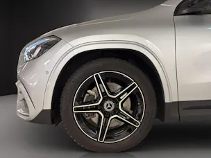 Mercedes-Benz GLA 220d 4Matic 8G-DCTSwiss Star