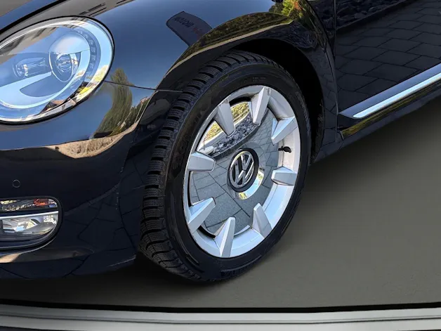 VW Beetle Cabrio 1.4 TSI Design