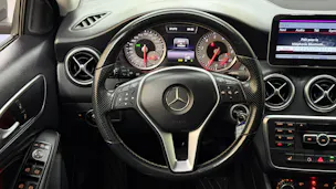 Mercedes-Benz A 200 Urban 7G-DCT