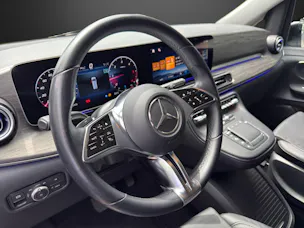 Mercedes-Benz V 250 d lang Avantgarde 4Matic G-Tronic