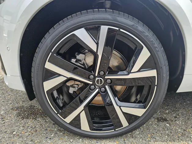 VOLVO XC60 T8 eAWD PluginHybrid Black Edition Geartronic