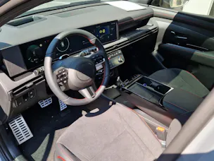 HYUNDAI Tucson 1.6 T-GDi HEV N-Line 4WD