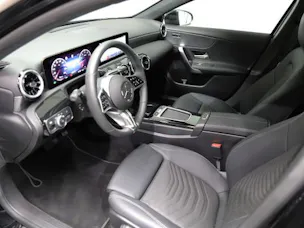 Mercedes-Benz A 200 7G-DCT