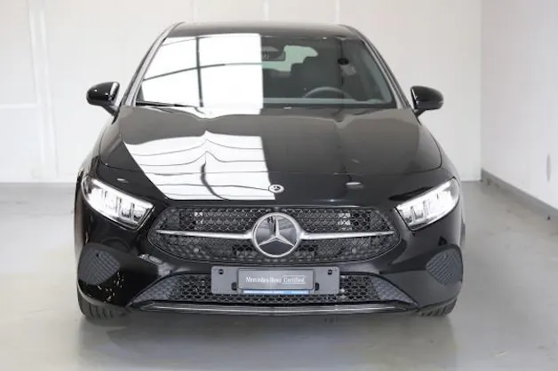 MERCEDES-BENZ A 200 7G-DCT