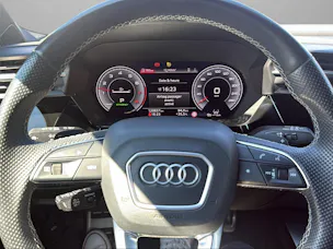 Audi A3 Sportback 35 TFSI S line Attraction S-tronic