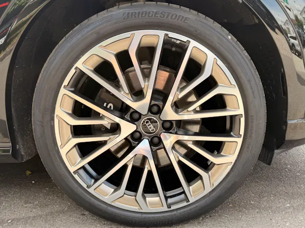 Audi SQ5 3.0 TFSI QUATTRO 367 PS EDITION ONE *** ABSOLUTE TOP AUSSTATTUNG ***