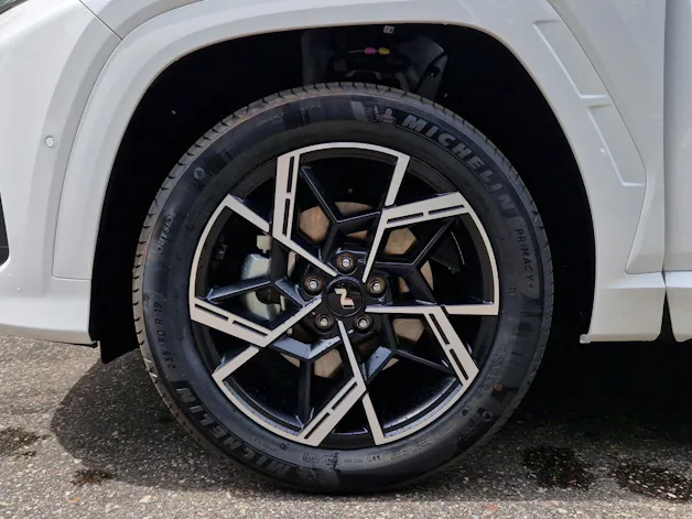 HYUNDAI Tucson 1.6 T-GDi HEV N-Line 4WD