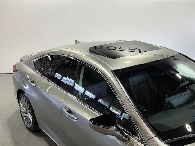 Lexus ES 300h Excellence