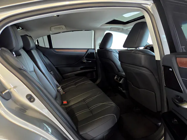 Lexus ES 300h Excellence