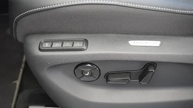 VW Tiguan 2.0 TSI United DSG 4Motion